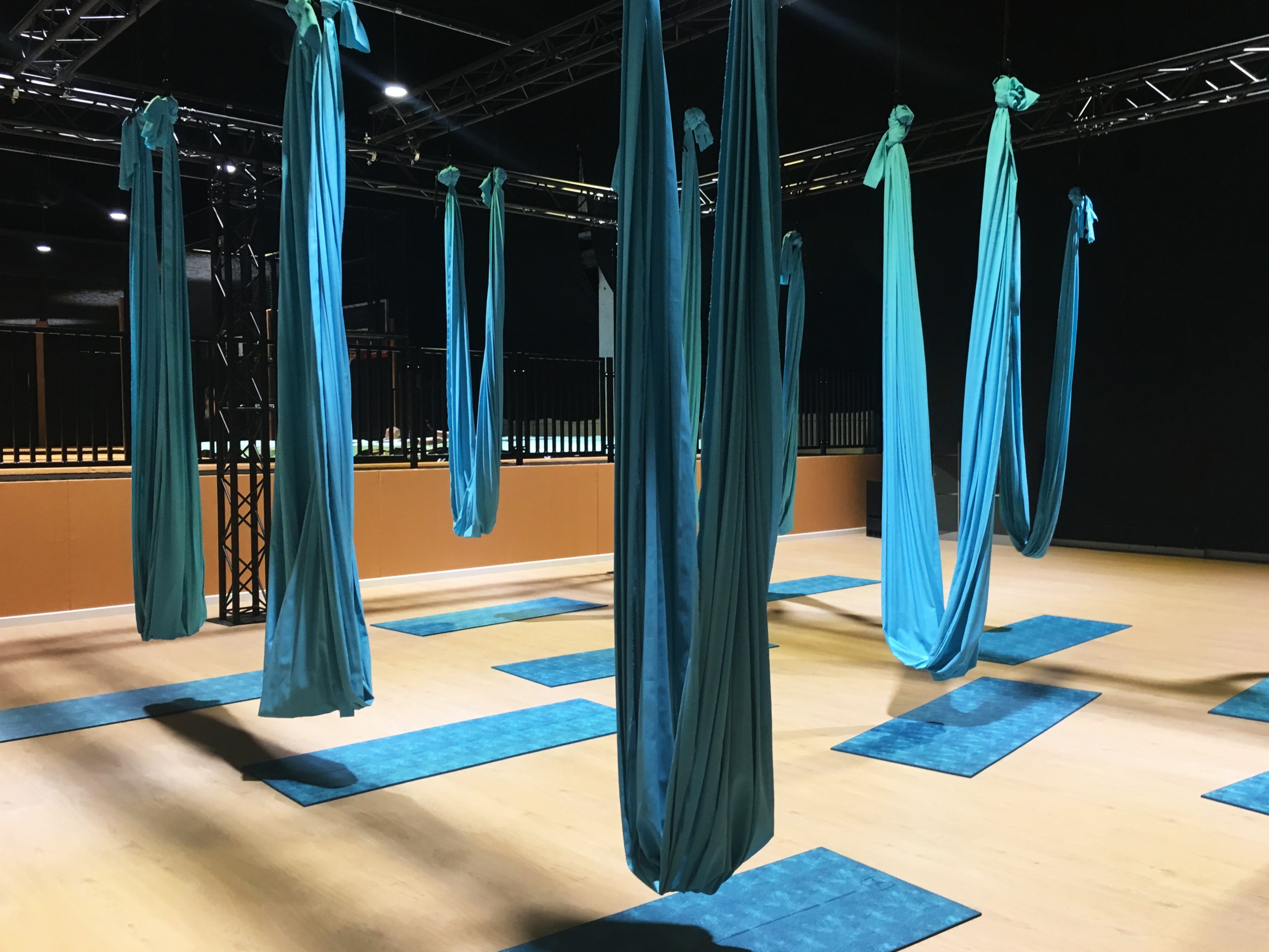 Hangmatten voor Flying Yoga bij Hangtime in Oostende