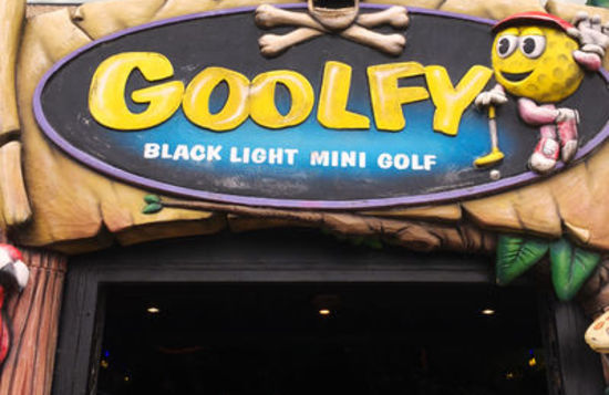 Goolfy Blacklight Minigolf Blankenberge