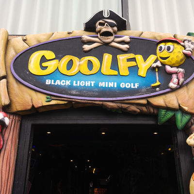 Goolfy Blacklight Minigolf Blankenberge